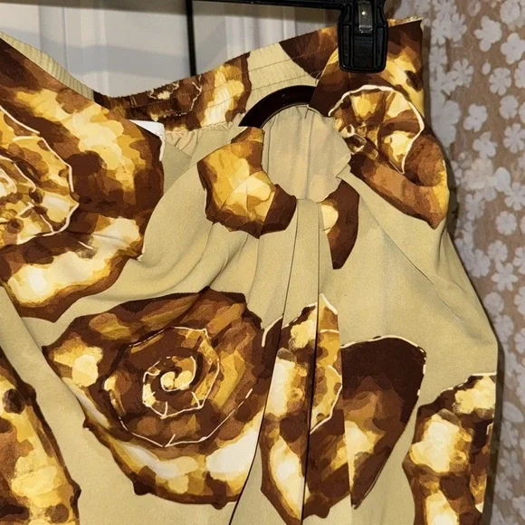 House of Harlow 1960 Knit Topand skirt with Yellow and Brown Accents